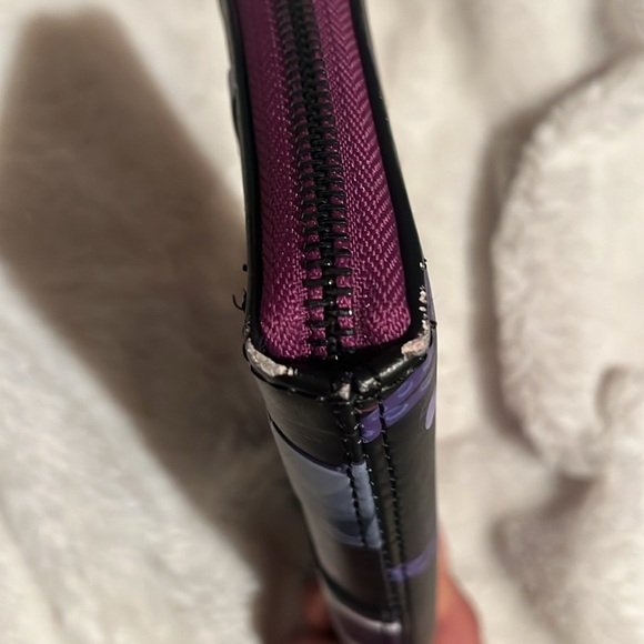 Wallet - Picture 4 of 4